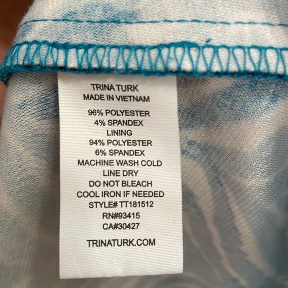 🦋TRINA TURK  blue zig zag dress.  10 - Picture 7 of 8